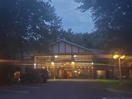 Pocono mountain hotel and spa Easton