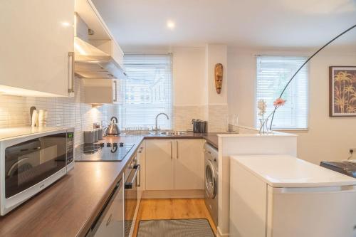 Merchant City Glasgow Green Apartment With Parking, Glasgow (photo 8)