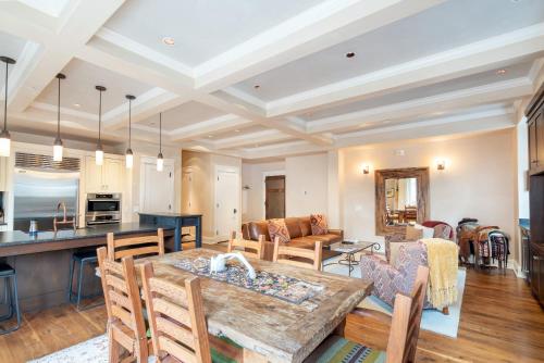 2 bedrooms, 3 beds