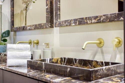 Stunning Apartment near Avenue Liberdade - image 10