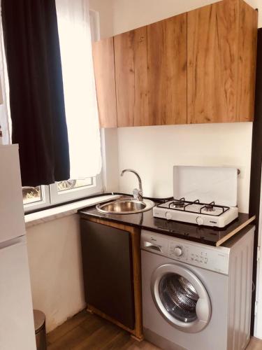 Kitchen, HASI hotel Jermuk in Jermuk