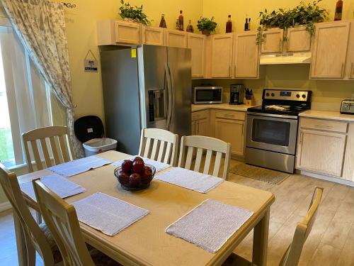 Vacation Homes of Orlando Area - image 10