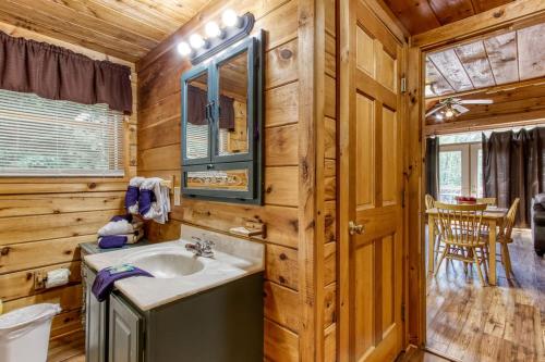 Sugar Bear Lodge in Sevierville, USA