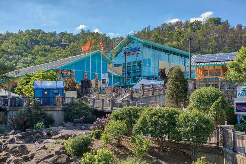 Majestic Pool Lodge - image 5