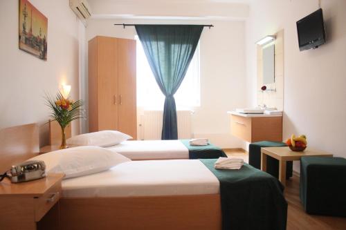 โรงแรมเซอร์ การา เดอ นอร์ด (Hotel Sir Gara de Nord) in บูคาเรสต์