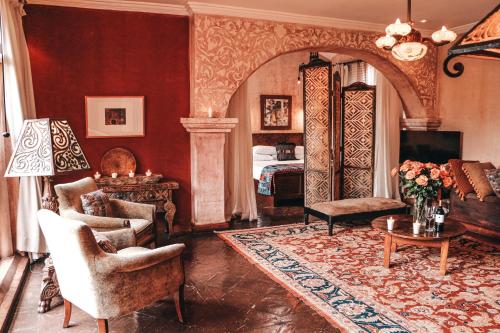 Grand Suite image 10