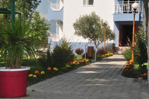 Önder Yıldız Hotel