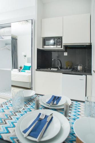 Lux VIP Apartments 3
