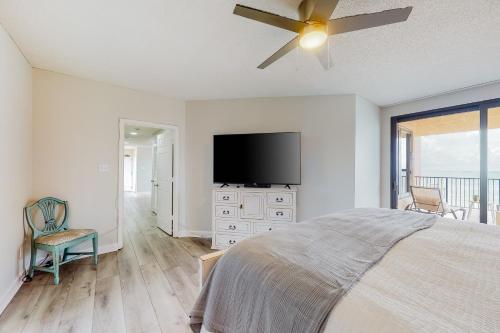 Four Seasons of Romar Beach #604 West - image 12
