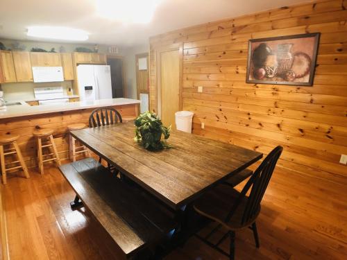 Briarstone Lodge Condo 13D in Pigeon Forge (TN)