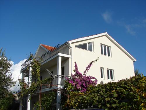 

Apartments Puljiz