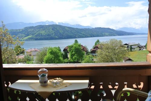 Double Room with Balcony 3