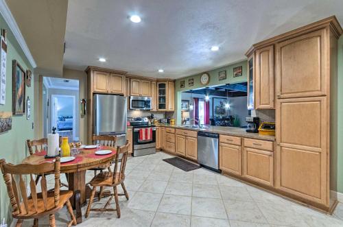 Bonifay Estate with Spring-Fed Swimming Hole! in Bonifay