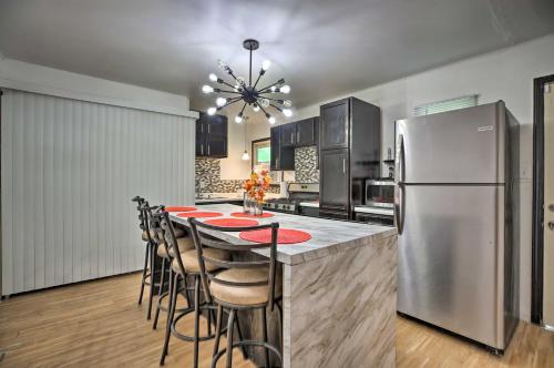 Sauk Village Ranch Home with Yard and Fireplace! in Sauk Village, USA