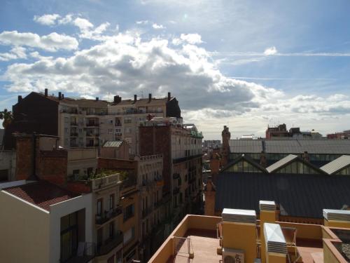 Feel at Sants Apartments - image 14