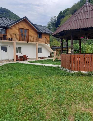Cabana plaiului in Viseu de Sus