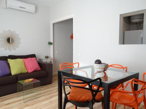 Feel at Sants Apartments - image 11