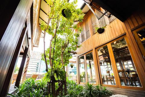 CHANN | Bangkok-Noi