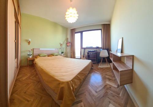 Cozy 1BD Flat - Panoramic Mountain View Balcony by Flat Mаnager, Sofia (Foto 2)