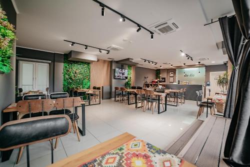 University Hotel Dorrah - image 3