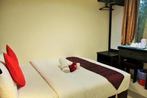 Sun Inns Hotel Kepong near Hospital Sungai Buloh - image 4