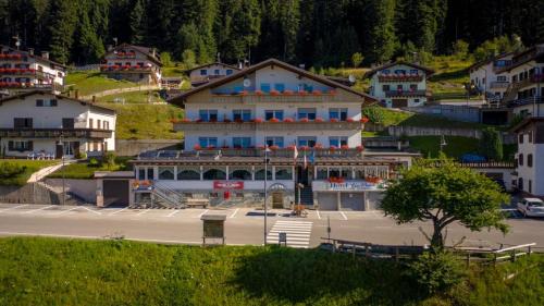 Viesnīcas āriene, Hotel Tre Pini in Danta