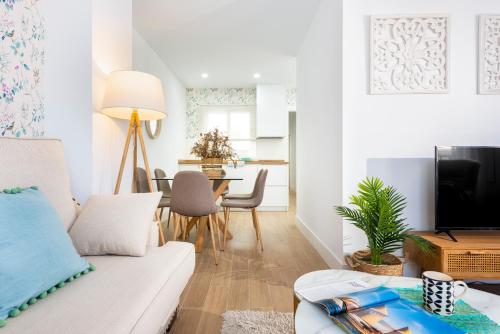 Three-Bedroom Apartment image 6