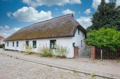 Ferienhaus Storchennest - Doppelhaus mit Terrasse und Garten