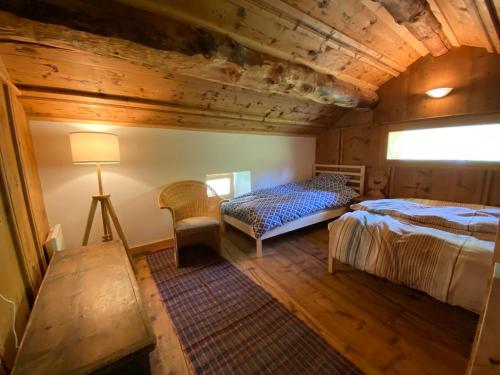  Arvenstube - stiva da schember in Wergenstein