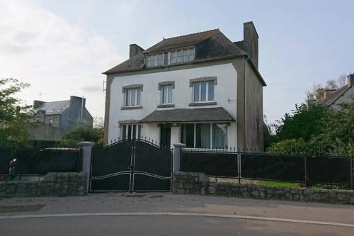 TY GWENN Maison avec parc clôturé au Centre Bretagne gîte à louer Kergonan