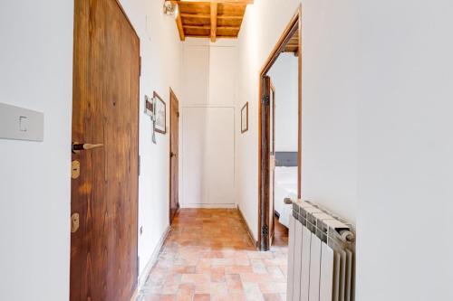 LIVING COLOSSEUM - image 4