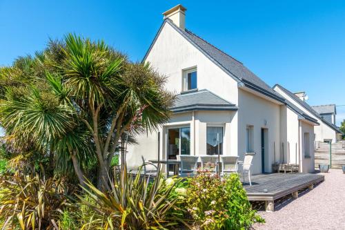 Maison de 2 chambres a Plurien a 800 m de la plage avec hammam et terrasse amenagee - Location saisonnière - Plurien