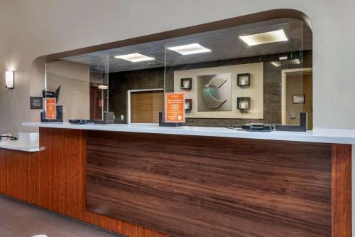 Comfort Suites Sawgrass - image 14