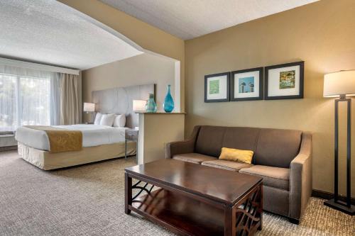 Comfort Suites Sawgrass