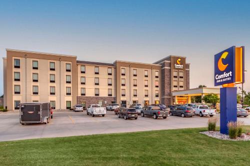 Comfort Inn & Suites Avera Southwest