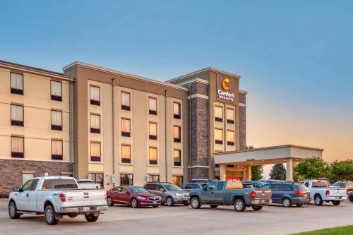 Comfort Inn & Suites Avera Southwest