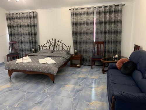 1 twin bed