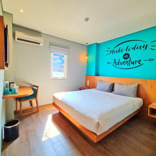 Superior Twin Room room in Radja Art and Boutique Hotel Simpang Lima