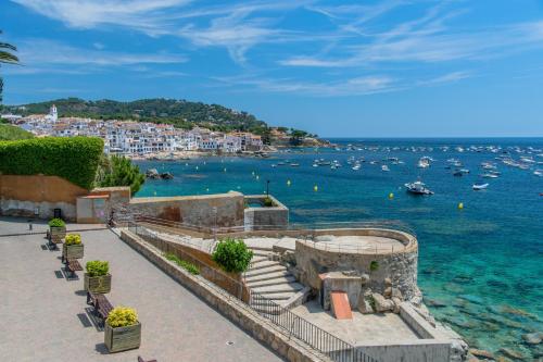 BK-3 CALELLA DE PALAFRUGELL 5 PaX