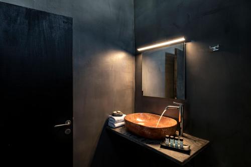 315716997 Pearl of Caldera Oia - Boutique Hotel by Pearl Hotel Collection