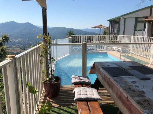 Chalet d'une chambre avec piscine privee jardin amenage et wifi a Olmeto gîte à louer Sollacaro