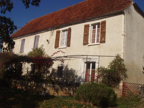 la maison de ginouillac gîte à louer Espédaillac