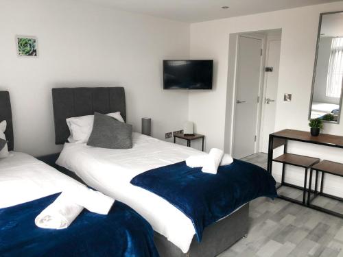 10min to City - FREE Parking - Private Studio - Contractor Friendly - IRWELL STAYS in Northern Quarter