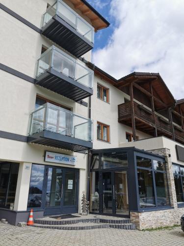 格勒布拉尔坦萨斯塔特宾馆 格勒布拉尔坦萨斯塔特宾馆