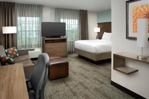 Staybridge Suites Greenville I-85 Woodruff Road, an IHG Hotel