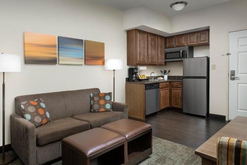 Staybridge Suites Greenville I-85 Woodruff Road an IHG Hotel - image 12