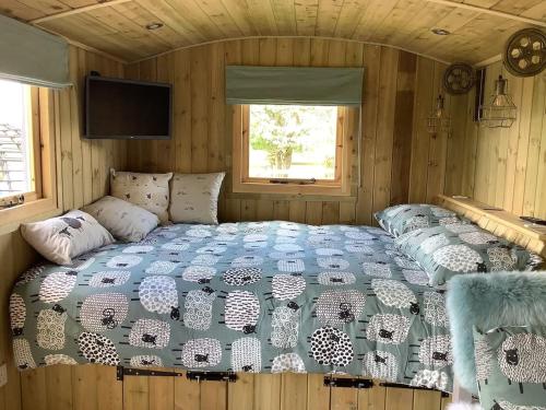 The Shepherd s Hut at Hafoty Boeth