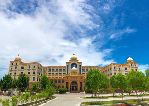 . Gwadar Business Center