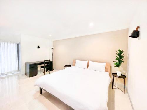 Grand Residence, Bangkok