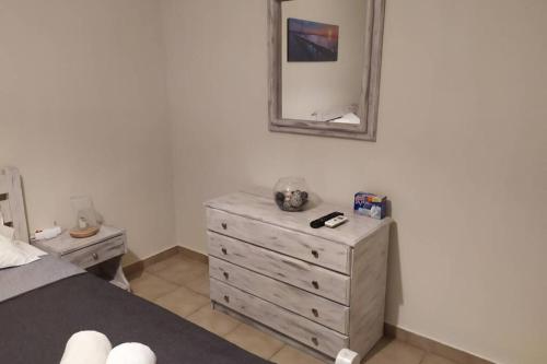Antonela room1